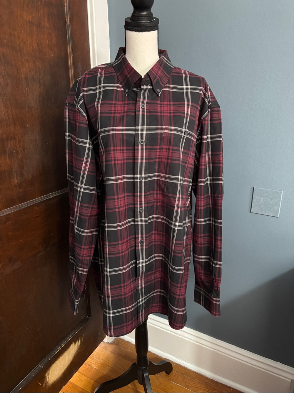 Orvis Men's Plaid Buttondown Long Sleeve Shirt - Picture 2 of 4